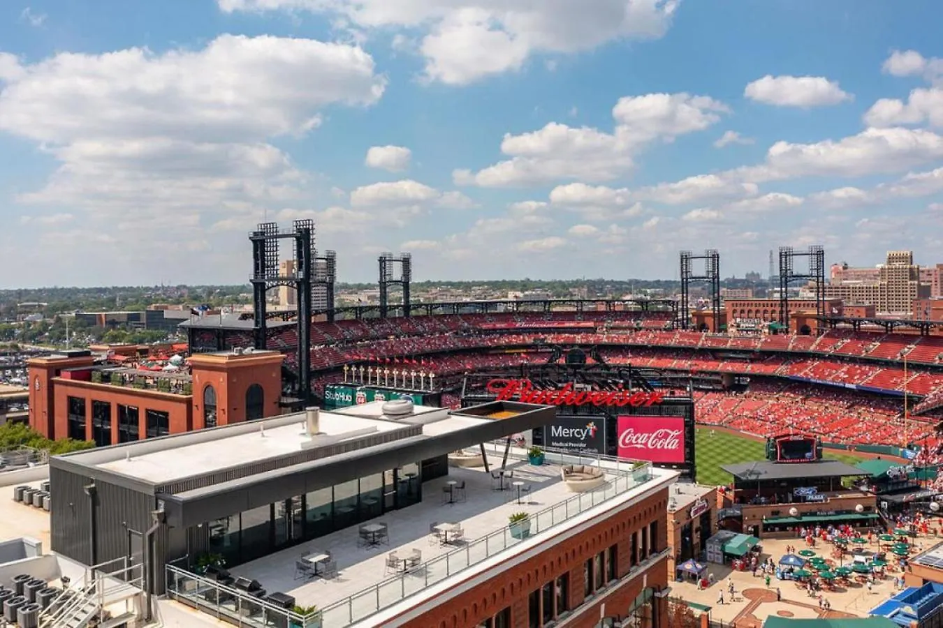 Landing At Ballpark Heights - Studio In Downtown Saint Louis Apartment