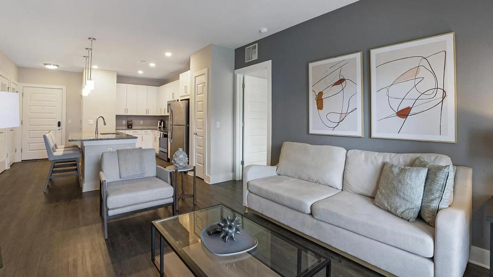 Landing At Ballpark Heights - Studio In Downtown contacts